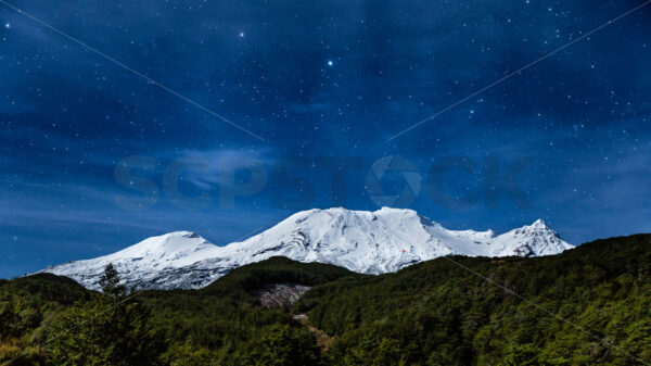 A Moon-lit evening at the Turoa ski area, Mount Ruapehu, North Island, New Zealand - SCP Stock