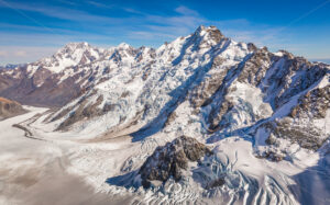 Aerial Morning View of Aoraki / Mount Cook, Southern Alps, South Island, New Zealand - SCP Stock